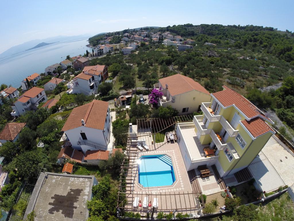 Apartments Romana Slatine Cameră foto